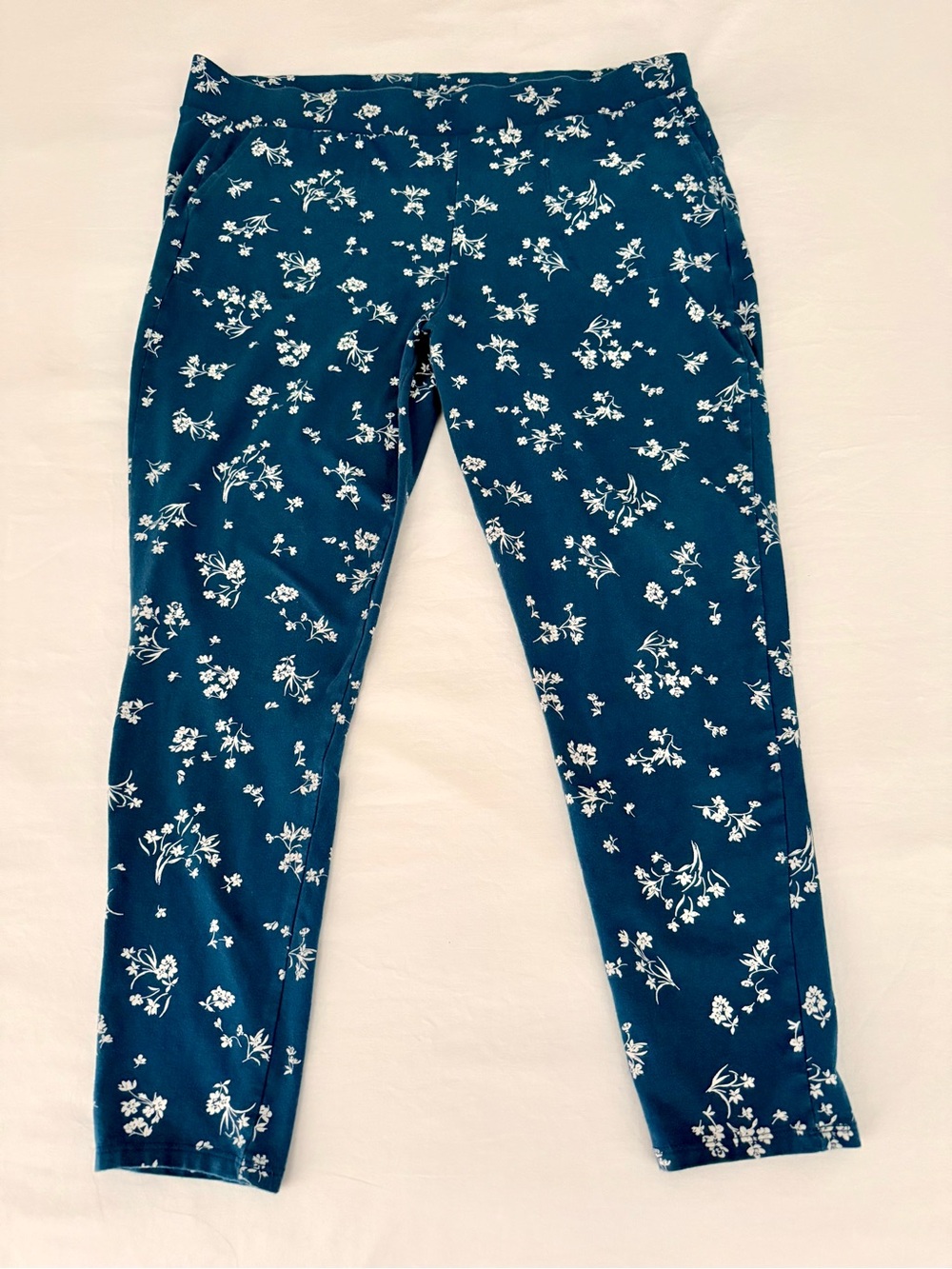 Torrid Teal Floral Stretch Cotton Skinny Pants w/ Pockets Plus Size 3 (3X)